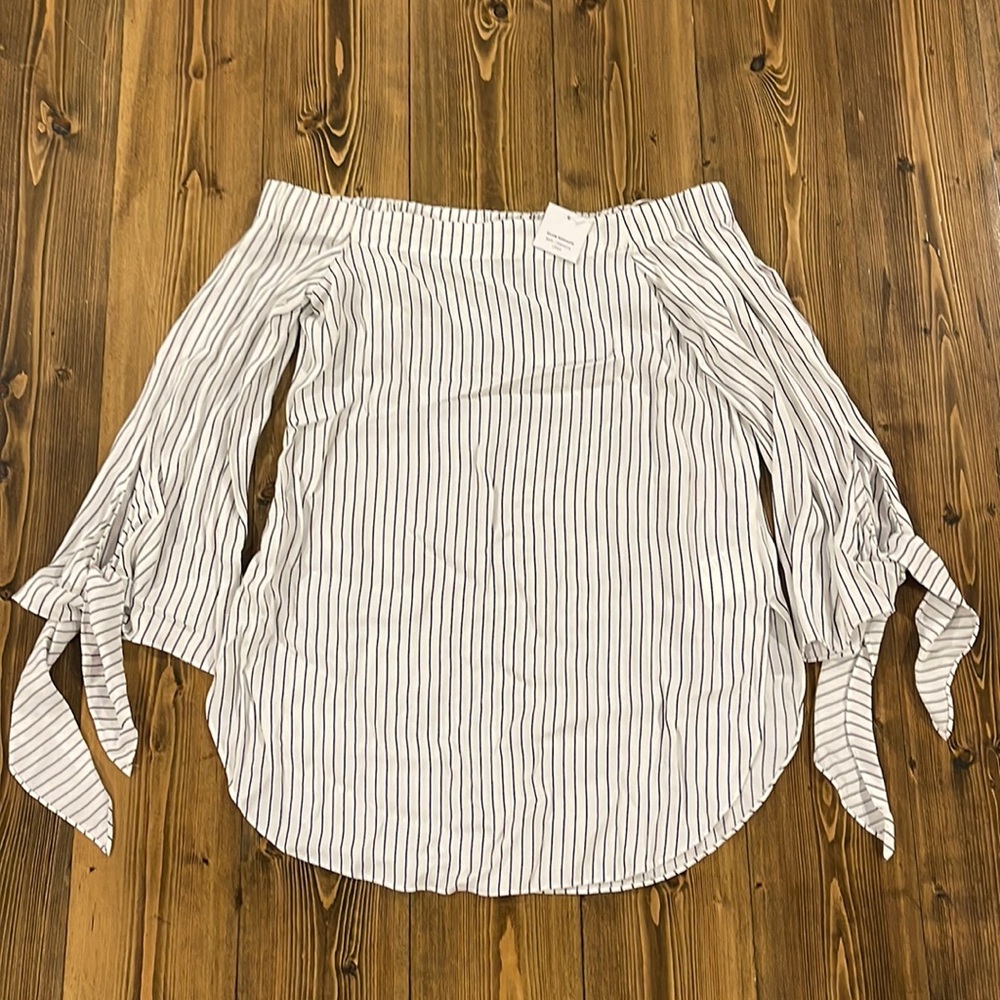 • Club Monaco • Sophiya Off The Shoulder Blouse Top Black/White 00 Women’s NWT